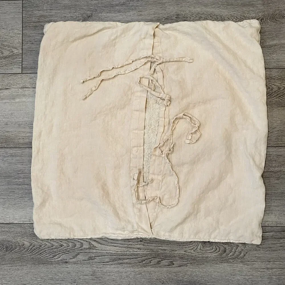 Bella Notte Two Euro Shams Ines Linen With Knife Edge Lace Embroidered Tie Backs